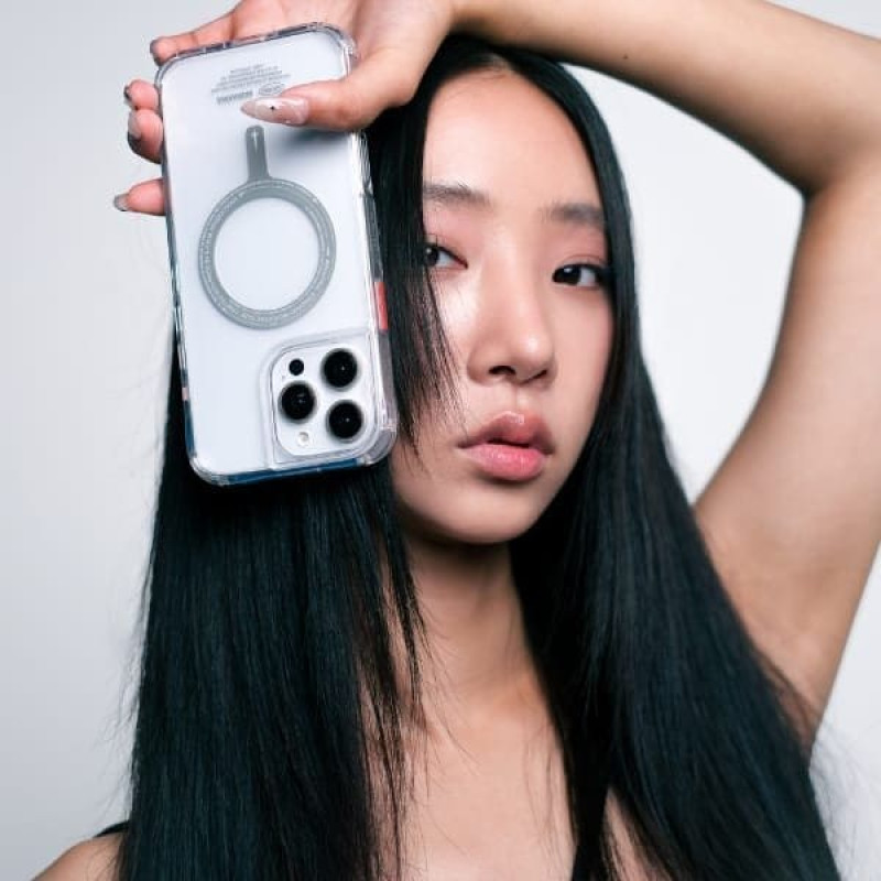 Skinarma etui Saido iPhone 16 Plus 6.7"   Magnetic Charging przezroczysty/clear