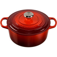 Le Creuset Signature Casserole round 24 cm Cerise